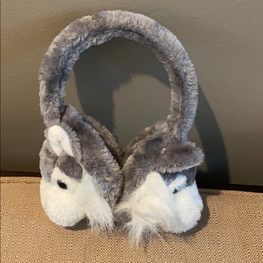 Fussy ear muffs